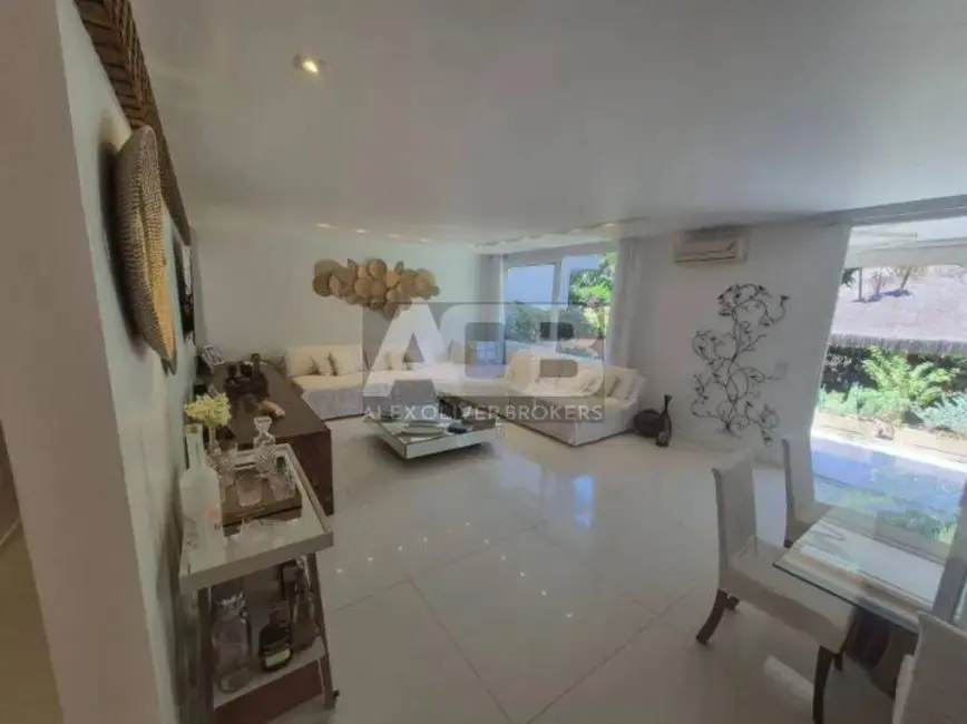 Foto 6 de Casa com 4 quartos à venda, 312m2 em Recreio dos Bandeirantes, Rio De Janeiro - RJ