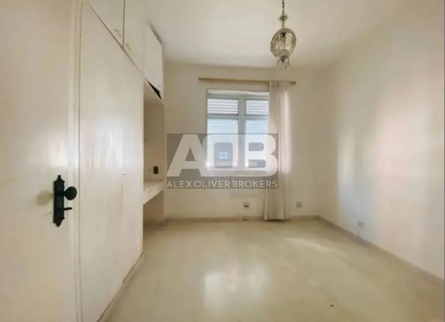 Apartamento com 4 quartos à venda, 188m2 em Ipanema, Rio De Janeiro - RJ - imagem 7 Foto 7 de Apartamento com 4 quartos à venda, 188m2 em Ipanema, Rio De Janeiro - RJ