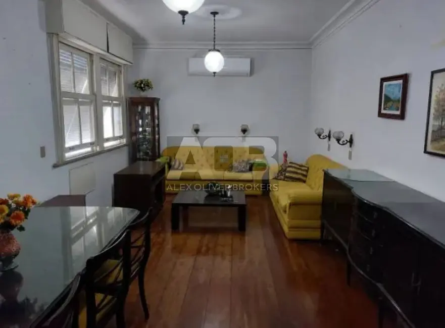 Apartamento com 3 quartos à venda, 115m2 em Laranjeiras, Rio De Janeiro - RJ - imagem 1 Foto 1 de Apartamento com 3 quartos à venda, 115m2 em Laranjeiras, Rio De Janeiro - RJ