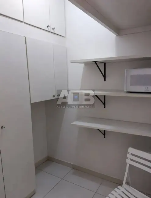 Apartamento com 3 quartos à venda, 115m2 em Laranjeiras, Rio De Janeiro - RJ - imagem 9 Foto 9 de Apartamento com 3 quartos à venda, 115m2 em Laranjeiras, Rio De Janeiro - RJ