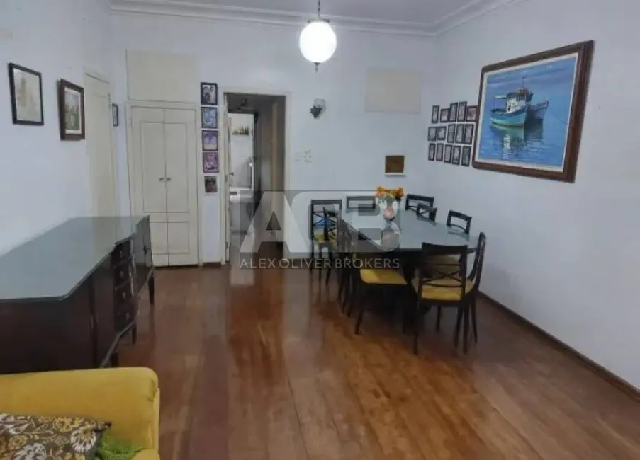 Apartamento com 3 quartos à venda, 115m2 em Laranjeiras, Rio De Janeiro - RJ - imagem 2 Foto 2 de Apartamento com 3 quartos à venda, 115m2 em Laranjeiras, Rio De Janeiro - RJ