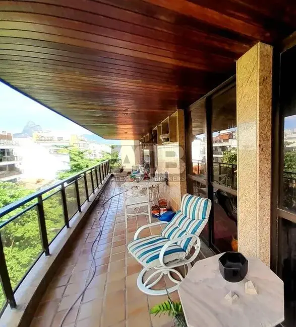 Foto 4 de Apartamento com 4 quartos à venda, 230m2 em Ipanema, Rio De Janeiro - RJ