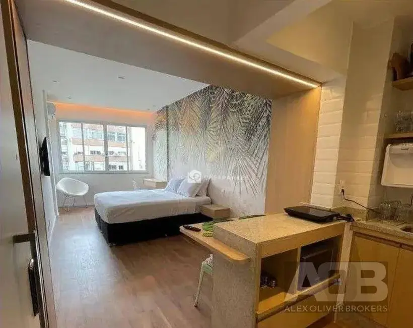 Foto 3 de Apartamento com 1 quarto à venda, 28m2 em Copacabana, Rio De Janeiro - RJ