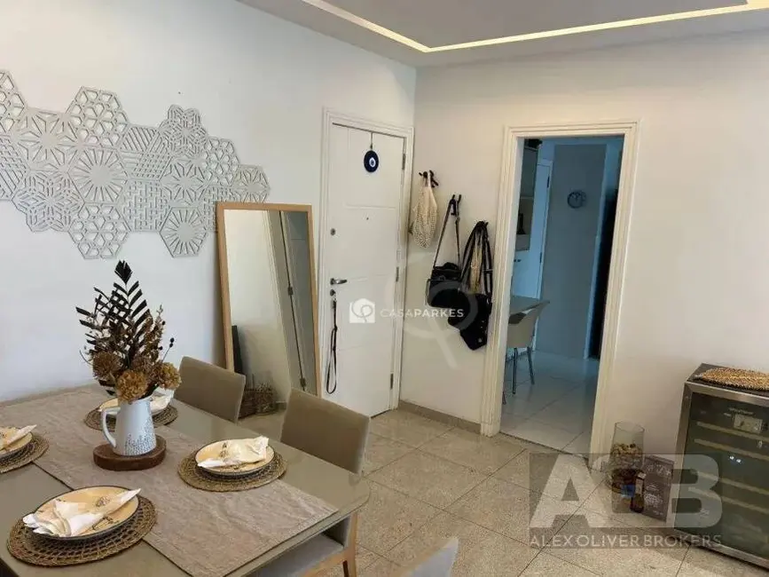 Foto 3 de Apartamento com 3 quartos à venda, 111m2 em Barra da Tijuca, Rio De Janeiro - RJ