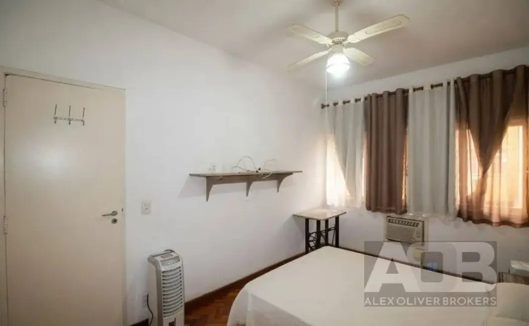Foto 2 de Apartamento com 2 quartos à venda, 60m2 em Copacabana, Rio De Janeiro - RJ