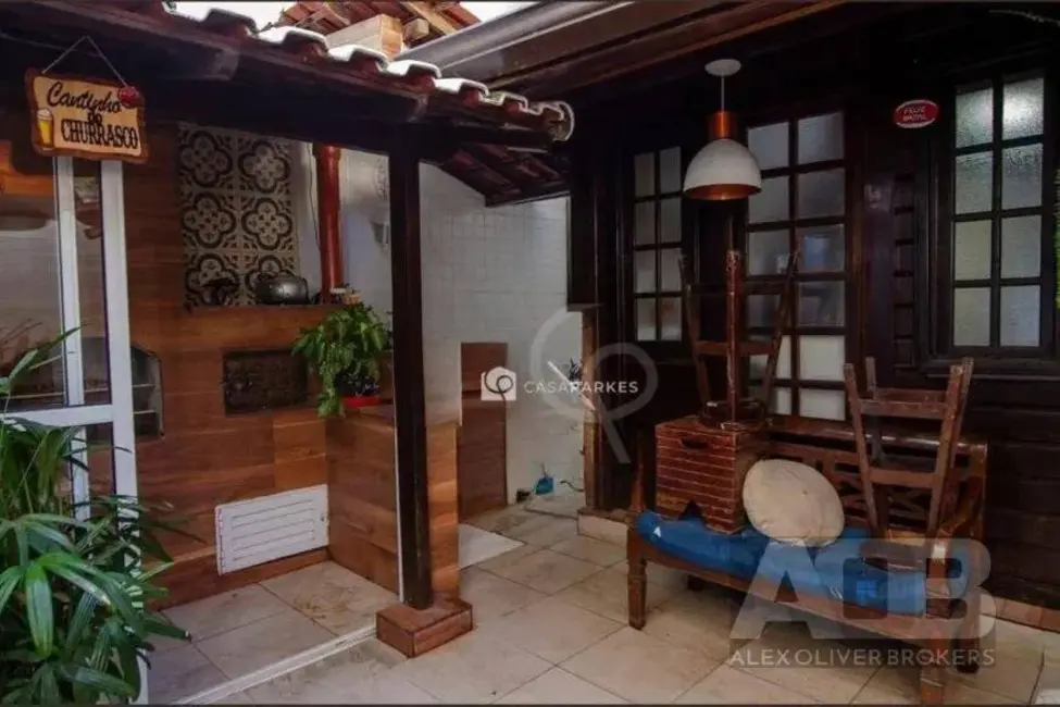 Foto 2 de Casa com 3 quartos à venda e para alugar, 250m2 em Vargem Pequena, Rio De Janeiro - RJ