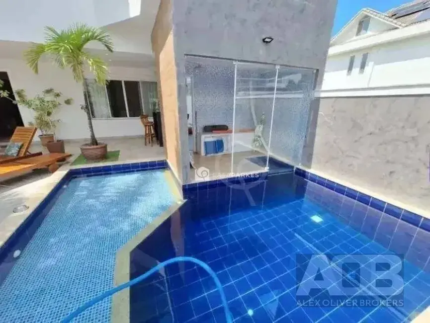 Casa com 5 quartos à venda e para alugar, 280m2 em Recreio dos Bandeirantes, Rio De Janeiro - RJ - imagem 3 Foto 3 de Casa com 5 quartos à venda e para alugar, 280m2 em Recreio dos Bandeirantes, Rio De Janeiro - RJ