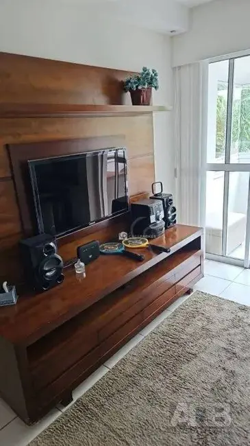 Foto 3 de Apartamento com 2 quartos para alugar, 64m2 em Camorim, Rio De Janeiro - RJ