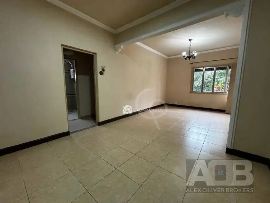 Foto 1 de Apartamento com 2 quartos para alugar, 80m2 em Centro, Rio De Janeiro - RJ