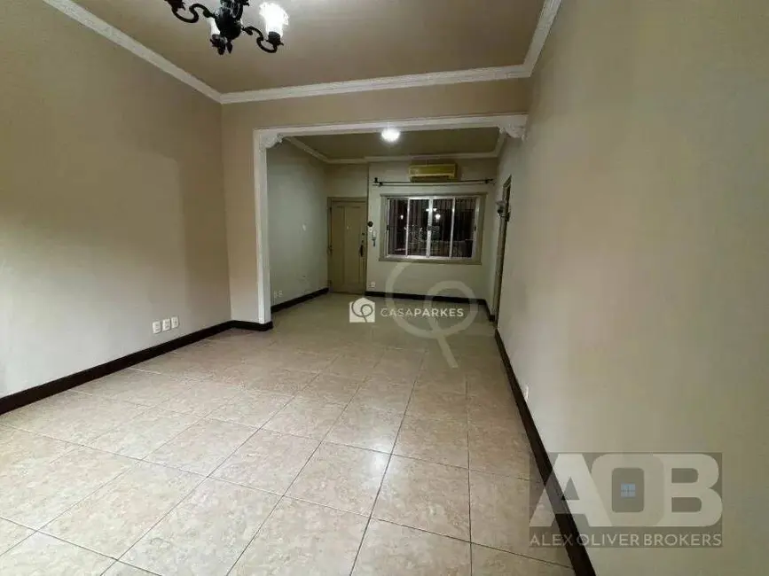 Foto 3 de Apartamento com 2 quartos para alugar, 80m2 em Centro, Rio De Janeiro - RJ