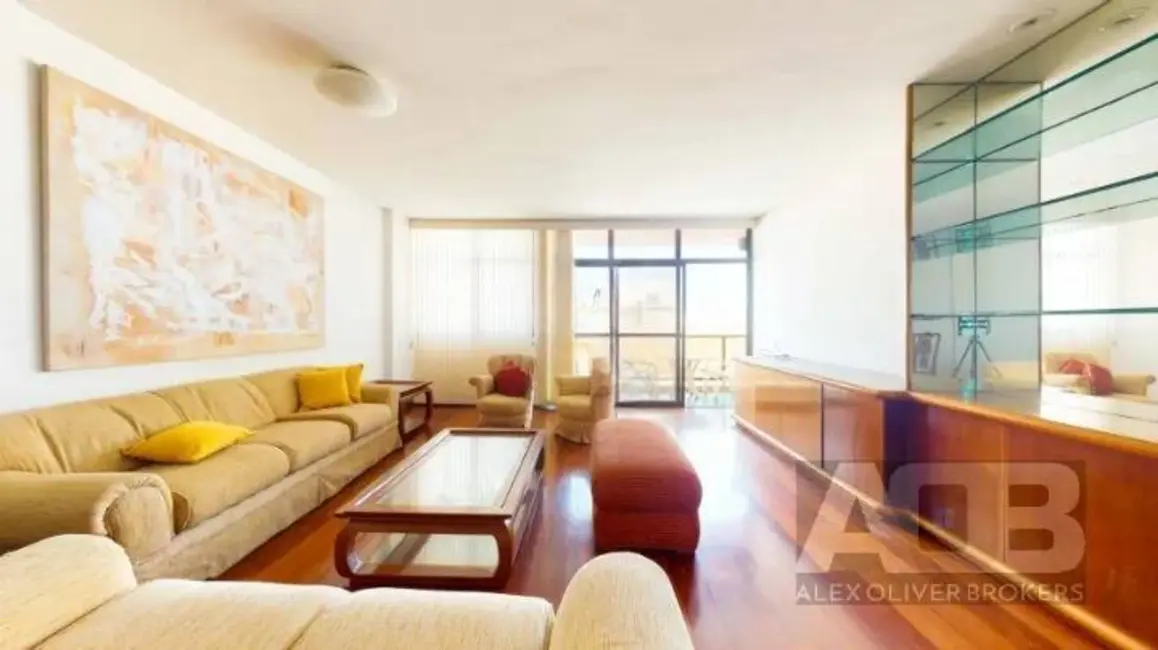 Apartamento com 3 quartos à venda, 134m2 em Ipanema, Rio De Janeiro - RJ - imagem 4 Foto 4 de Apartamento com 3 quartos à venda, 134m2 em Ipanema, Rio De Janeiro - RJ