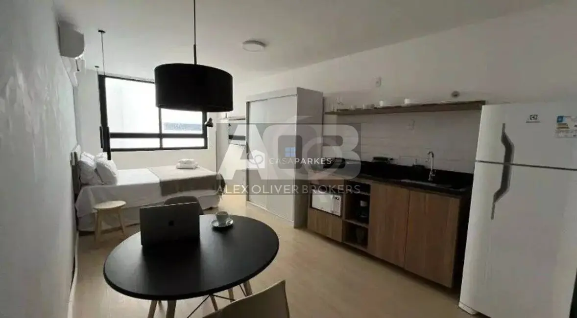 Foto 2 de Apartamento com 1 quarto à venda e para alugar, 31m2 em Centro, Rio De Janeiro - RJ