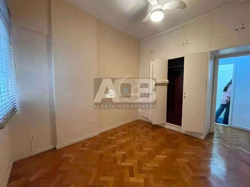Foto 8 de Apartamento com 3 quartos para alugar, 110m2 em Copacabana, Rio De Janeiro - RJ