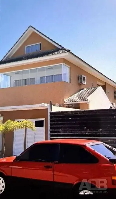 Foto 1 de Casa com 4 quartos à venda, 316m2 em Recreio dos Bandeirantes, Rio De Janeiro - RJ