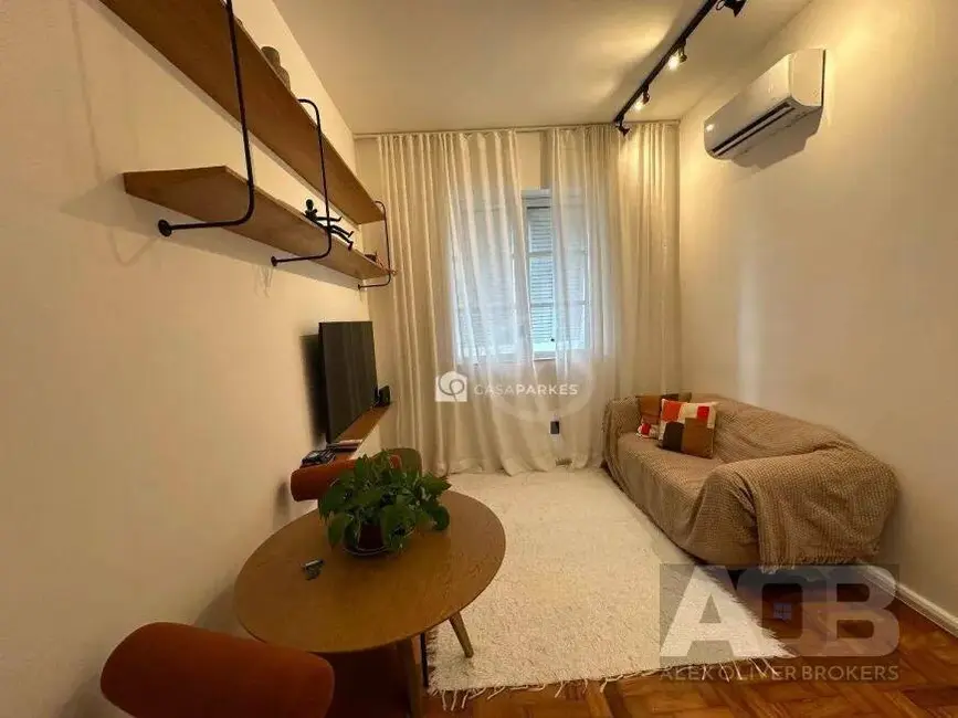 Foto 3 de Apartamento com 1 quarto à venda, 38m2 em Copacabana, Rio De Janeiro - RJ