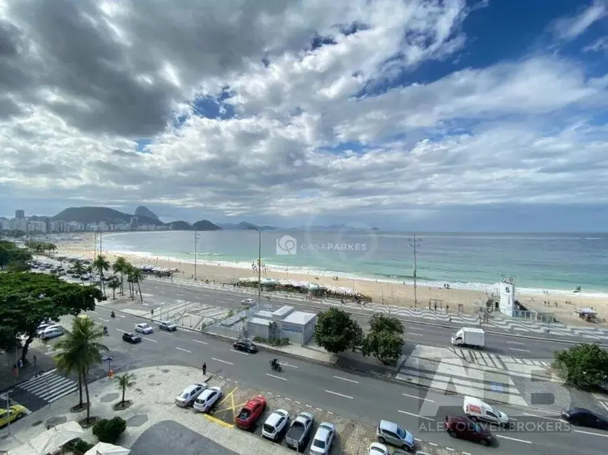 Foto 2 de Apartamento com 4 quartos à venda, 390m2 em Copacabana, Rio De Janeiro - RJ
