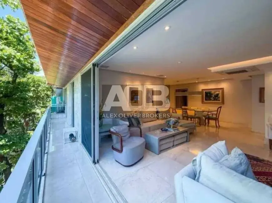Apartamento com 4 quartos à venda, 200m2 em Ipanema, Rio De Janeiro - RJ - imagem 1 Foto 1 de Apartamento com 4 quartos à venda, 200m2 em Ipanema, Rio De Janeiro - RJ
