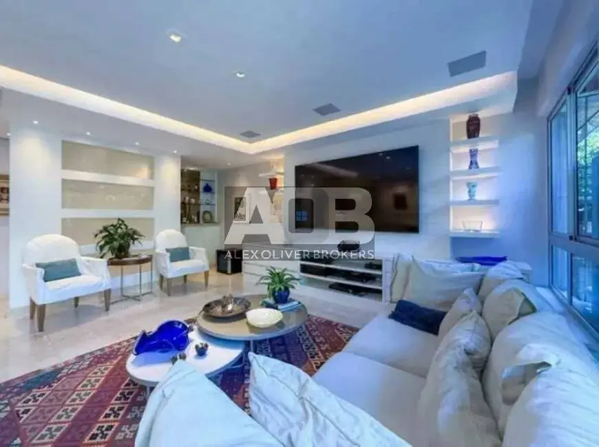 Apartamento com 4 quartos à venda, 200m2 em Ipanema, Rio De Janeiro - RJ - imagem 3 Foto 3 de Apartamento com 4 quartos à venda, 200m2 em Ipanema, Rio De Janeiro - RJ