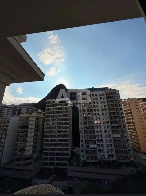 Foto 1 de Apartamento com 2 quartos à venda, 67m2 em Humaitá, Rio De Janeiro - RJ
