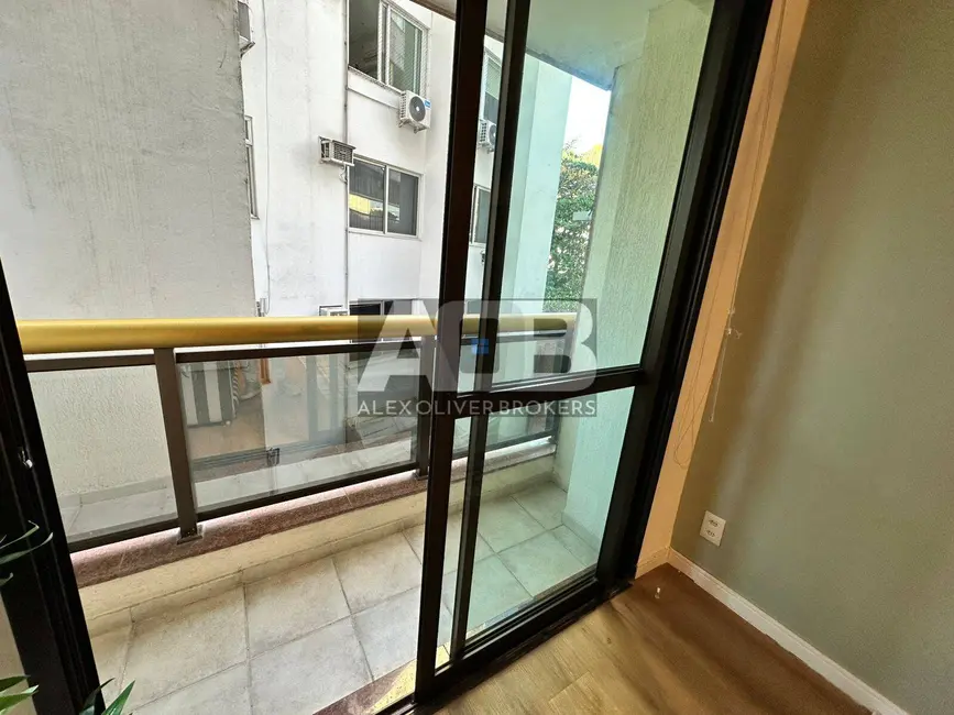 Foto 2 de Apartamento com 1 quarto à venda, 40m2 em Ipanema, Rio De Janeiro - RJ