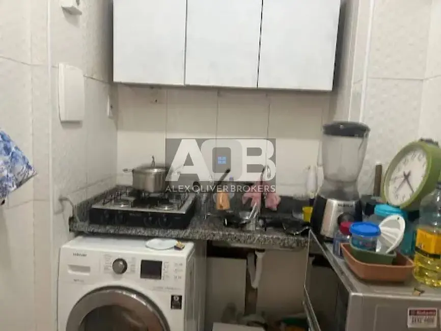 Apartamento com 1 quarto à venda, 41m2 em Copacabana, Rio De Janeiro - RJ - imagem 4 Foto 4 de Apartamento com 1 quarto à venda, 41m2 em Copacabana, Rio De Janeiro - RJ