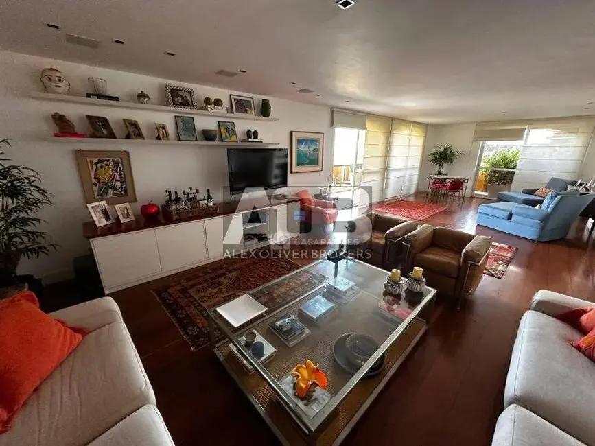 Foto 9 de Apartamento com 3 quartos à venda, 253m2 em Lagoa, Rio De Janeiro - RJ