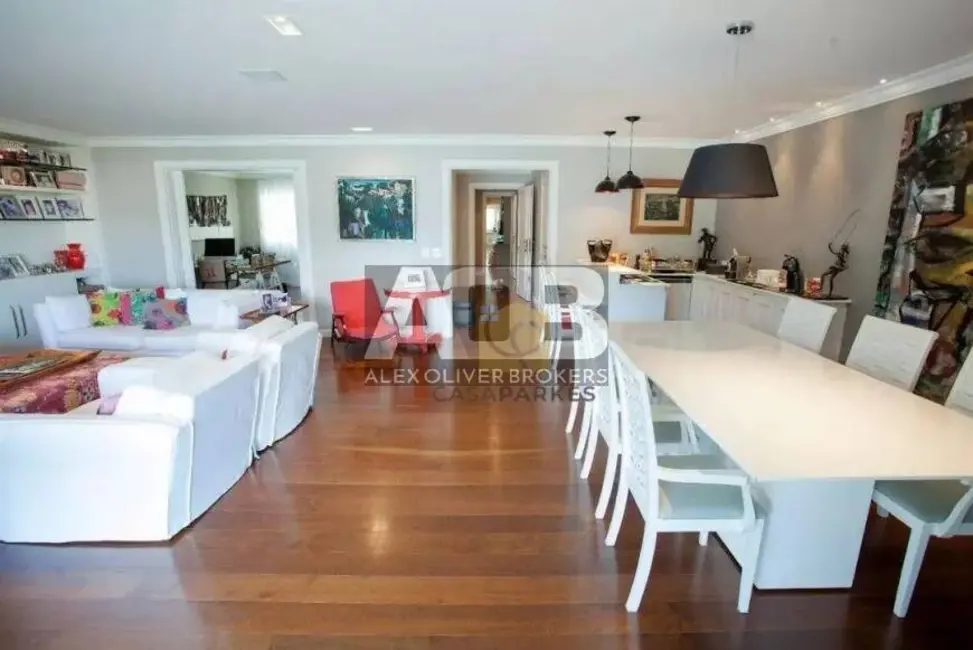 Apartamento com 4 quartos à venda, 282m2 em Lagoa, Rio De Janeiro - RJ - imagem 6 Foto 6 de Apartamento com 4 quartos à venda, 282m2 em Lagoa, Rio De Janeiro - RJ