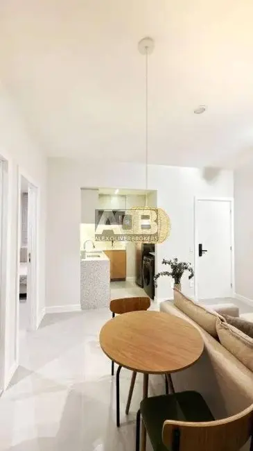 Apartamento com 2 quartos à venda, 60m2 em Ipanema, Rio De Janeiro - RJ - imagem 5 Foto 5 de Apartamento com 2 quartos à venda, 60m2 em Ipanema, Rio De Janeiro - RJ