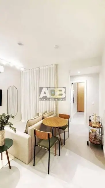 Apartamento com 2 quartos à venda, 60m2 em Ipanema, Rio De Janeiro - RJ - imagem 4 Foto 4 de Apartamento com 2 quartos à venda, 60m2 em Ipanema, Rio De Janeiro - RJ