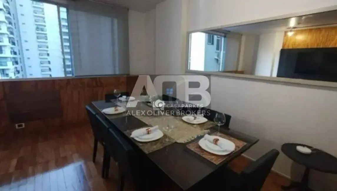 Foto 3 de Apartamento com 3 quartos à venda e para alugar, 130m2 em Ipanema, Rio De Janeiro - RJ