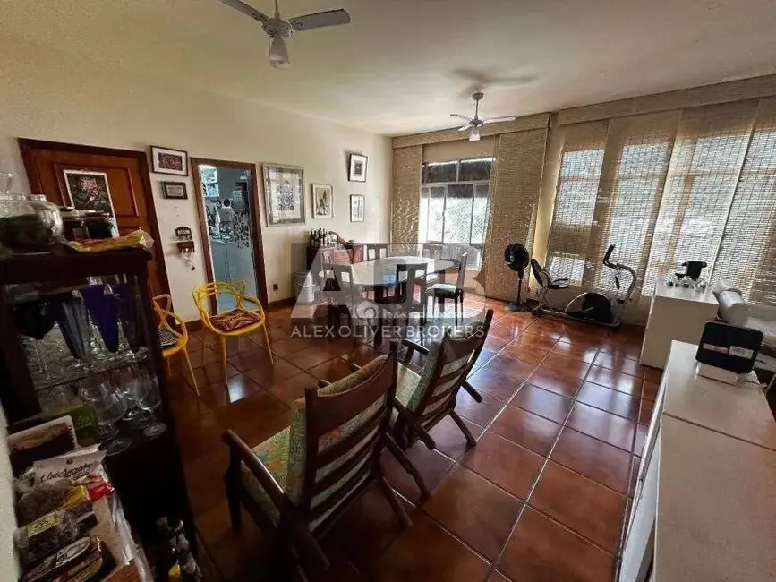 Apartamento com 4 quartos à venda, 140m2 em Ipanema, Rio De Janeiro - RJ - imagem 2 Foto 2 de Apartamento com 4 quartos à venda, 140m2 em Ipanema, Rio De Janeiro - RJ