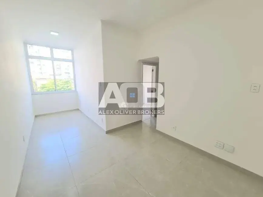 Apartamento com 1 quarto à venda, 50m2 em Ipanema, Rio De Janeiro - RJ - imagem 1 Foto 1 de Apartamento com 1 quarto à venda, 50m2 em Ipanema, Rio De Janeiro - RJ