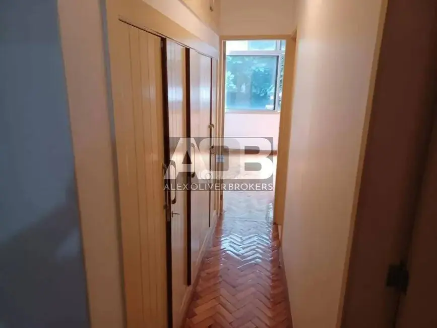 Foto 8 de Apartamento com 3 quartos à venda, 130m2 em Leblon, Rio De Janeiro - RJ
