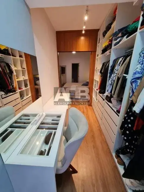 Apartamento com 2 quartos à venda, 83m2 em Leblon, Rio De Janeiro - RJ - imagem 7 Foto 7 de Apartamento com 2 quartos à venda, 83m2 em Leblon, Rio De Janeiro - RJ