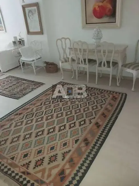 Foto 3 de Apartamento com 2 quartos à venda, 103m2 em Leblon, Rio De Janeiro - RJ