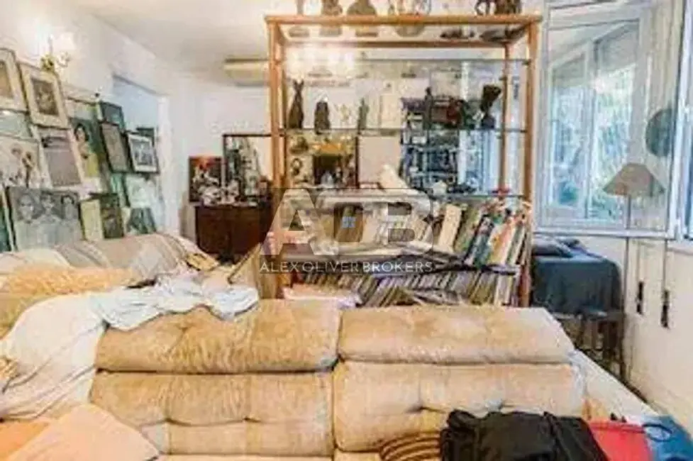 Foto 1 de Apartamento com 4 quartos à venda, 120m2 em Leblon, Rio De Janeiro - RJ