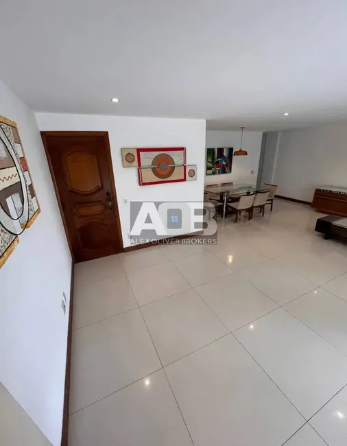 Apartamento com 3 quartos à venda, 193m2 em Recreio dos Bandeirantes, Rio De Janeiro - RJ - imagem 3 Foto 3 de Apartamento com 3 quartos à venda, 193m2 em Recreio dos Bandeirantes, Rio De Janeiro - RJ