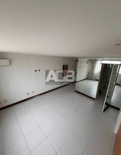 Apartamento com 3 quartos à venda, 193m2 em Recreio dos Bandeirantes, Rio De Janeiro - RJ - imagem 5 Foto 5 de Apartamento com 3 quartos à venda, 193m2 em Recreio dos Bandeirantes, Rio De Janeiro - RJ