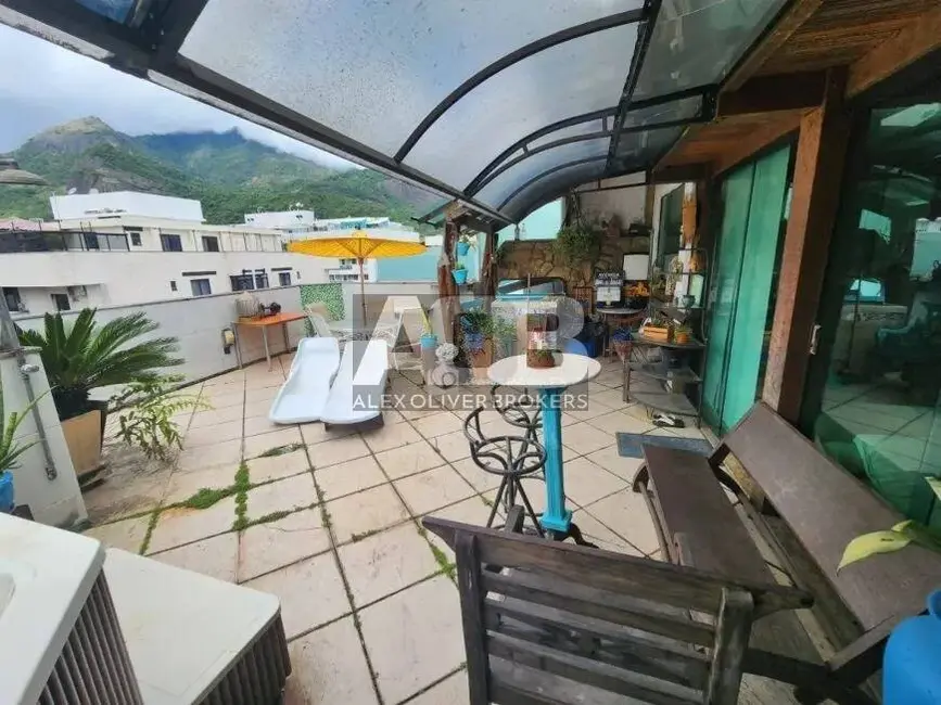 Cobertura com 3 quartos à venda, 232m2 em Freguesia (Jacarepaguá), Rio De Janeiro - RJ - imagem 5 Foto 5 de Cobertura com 3 quartos à venda, 232m2 em Freguesia (Jacarepaguá), Rio De Janeiro - RJ
