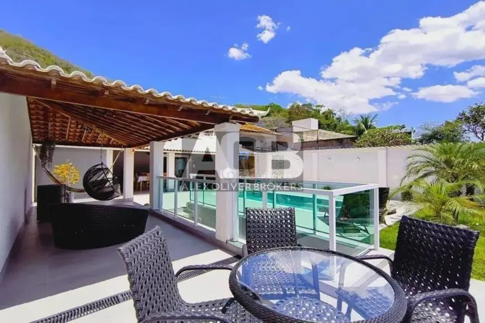 Casa com 4 quartos à venda, 325m2 em Freguesia (Jacarepaguá), Rio De Janeiro - RJ - imagem 2 Foto 2 de Casa com 4 quartos à venda, 325m2 em Freguesia (Jacarepaguá), Rio De Janeiro - RJ