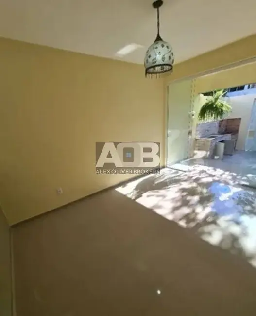 Casa com 4 quartos à venda, 150m2 em Freguesia (Jacarepaguá), Rio De Janeiro - RJ - imagem 3 Foto 3 de Casa com 4 quartos à venda, 150m2 em Freguesia (Jacarepaguá), Rio De Janeiro - RJ