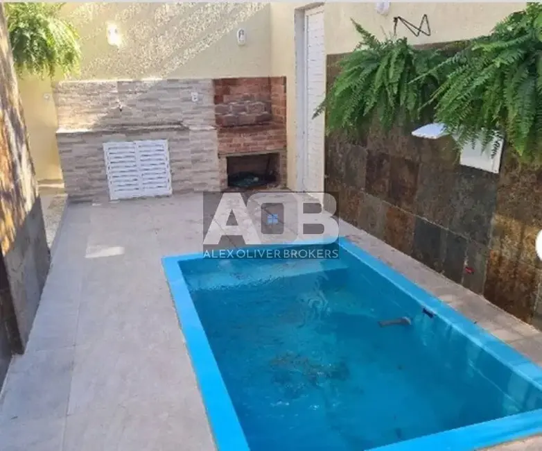 Casa com 4 quartos à venda, 150m2 em Freguesia (Jacarepaguá), Rio De Janeiro - RJ - imagem 1 Foto 1 de Casa com 4 quartos à venda, 150m2 em Freguesia (Jacarepaguá), Rio De Janeiro - RJ
