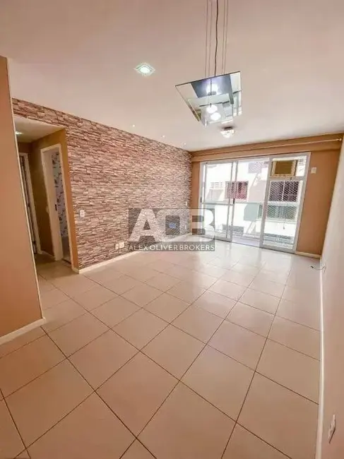 Foto 3 de Apartamento com 2 quartos à venda, 72m2 em Freguesia (Jacarepaguá), Rio De Janeiro - RJ