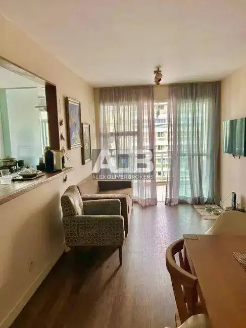 Apartamento com 3 quartos à venda, 84m2 em Freguesia (Jacarepaguá), Rio De Janeiro - RJ - imagem 3 Foto 3 de Apartamento com 3 quartos à venda, 84m2 em Freguesia (Jacarepaguá), Rio De Janeiro - RJ