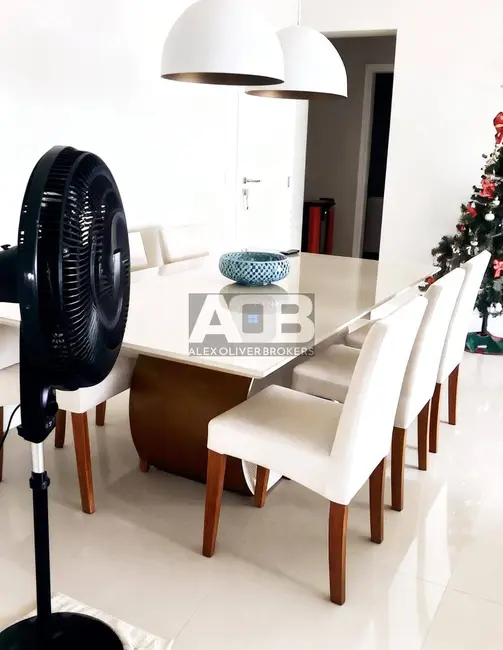Apartamento com 3 quartos à venda, 80m2 em Laranjeiras, Rio De Janeiro - RJ - imagem 9 Foto 9 de Apartamento com 3 quartos à venda, 80m2 em Laranjeiras, Rio De Janeiro - RJ