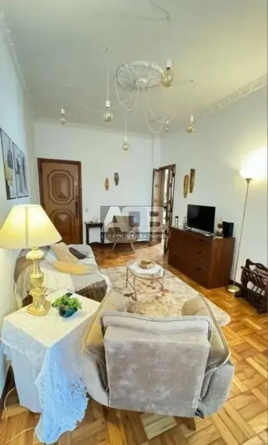 Apartamento com 2 quartos à venda, 74m2 em Laranjeiras, Rio De Janeiro - RJ - imagem 1 Foto 1 de Apartamento com 2 quartos à venda, 74m2 em Laranjeiras, Rio De Janeiro - RJ