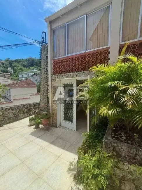 Casa com 4 quartos à venda, 200m2 em Laranjeiras, Rio De Janeiro - RJ - imagem 1 Foto 1 de Casa com 4 quartos à venda, 200m2 em Laranjeiras, Rio De Janeiro - RJ