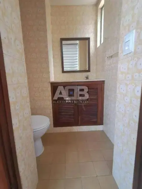 Casa com 4 quartos à venda, 200m2 em Laranjeiras, Rio De Janeiro - RJ - imagem 6 Foto 6 de Casa com 4 quartos à venda, 200m2 em Laranjeiras, Rio De Janeiro - RJ