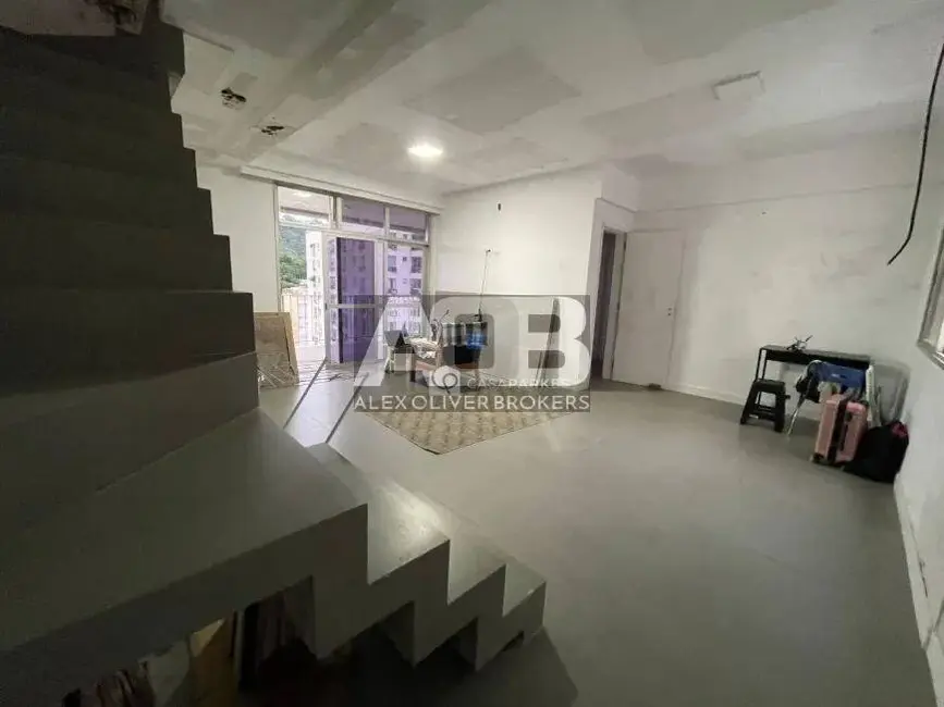 Cobertura com 3 quartos à venda, 175m2 em Laranjeiras, Rio De Janeiro - RJ - imagem 5 Foto 5 de Cobertura com 3 quartos à venda, 175m2 em Laranjeiras, Rio De Janeiro - RJ