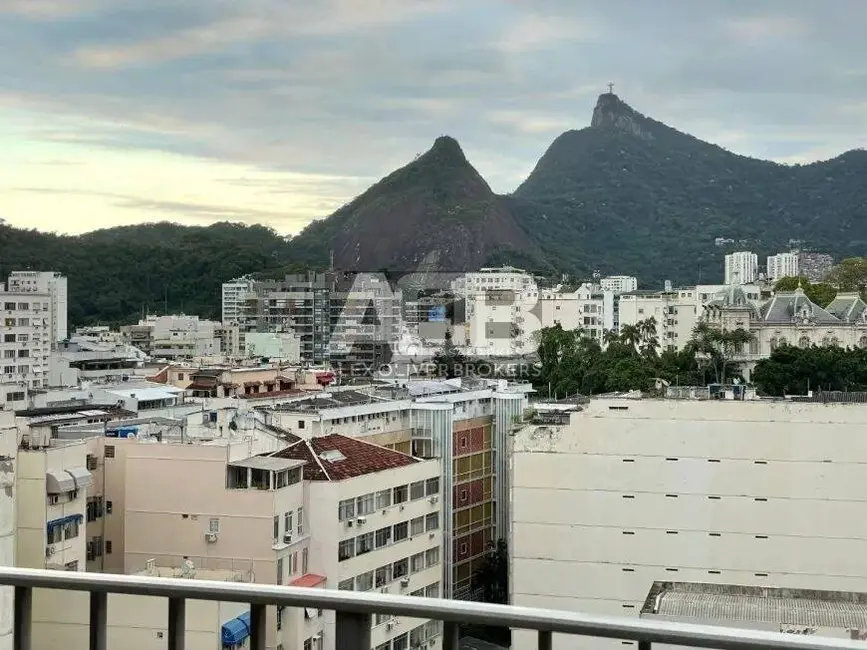Cobertura com 3 quartos à venda, 175m2 em Laranjeiras, Rio De Janeiro - RJ - imagem 8 Foto 8 de Cobertura com 3 quartos à venda, 175m2 em Laranjeiras, Rio De Janeiro - RJ